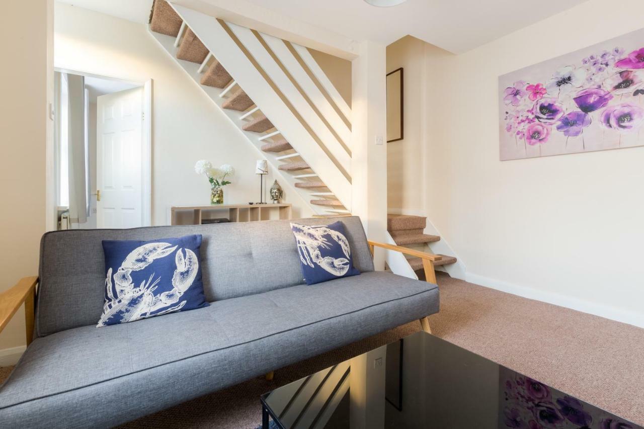 Well Presented 2 Bedroom House - Sleeps Four Leamington Spa Exterior photo